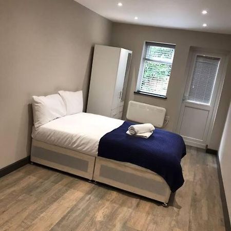 Bedfont House Leilighet Hillingdon Eksteriør bilde