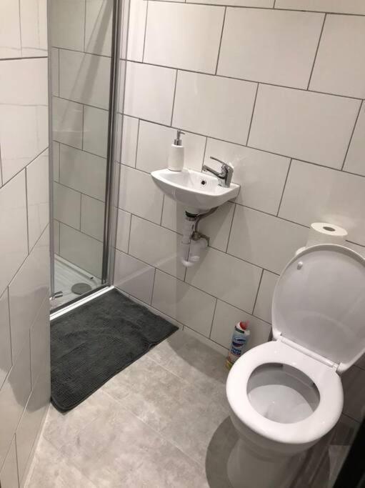 Bedfont House Leilighet Hillingdon Eksteriør bilde