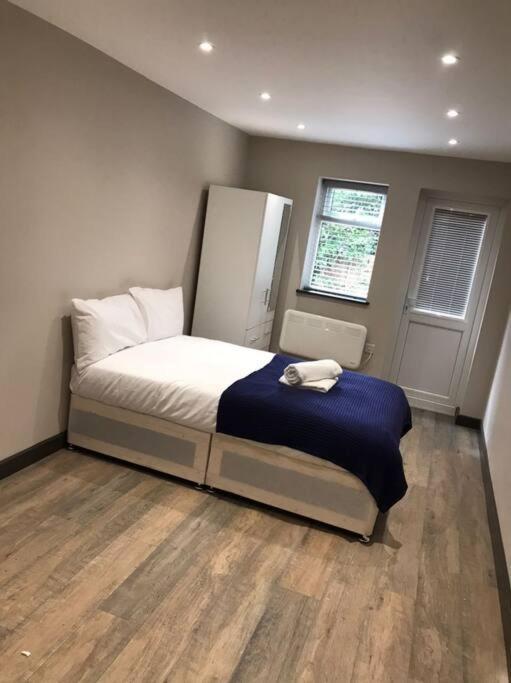 Bedfont House Leilighet Hillingdon Eksteriør bilde