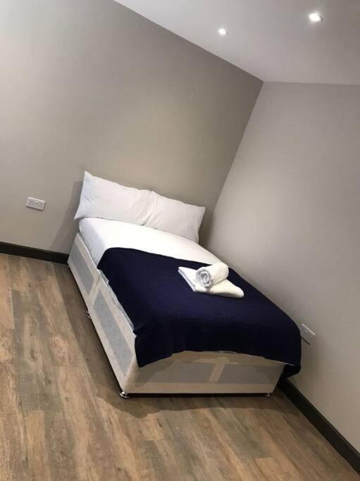 Bedfont House Leilighet Hillingdon Eksteriør bilde